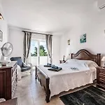 Villa Emerald Sun